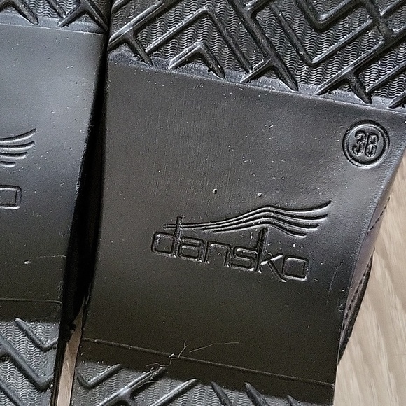 Dansko clogs - Picture 10 of 10